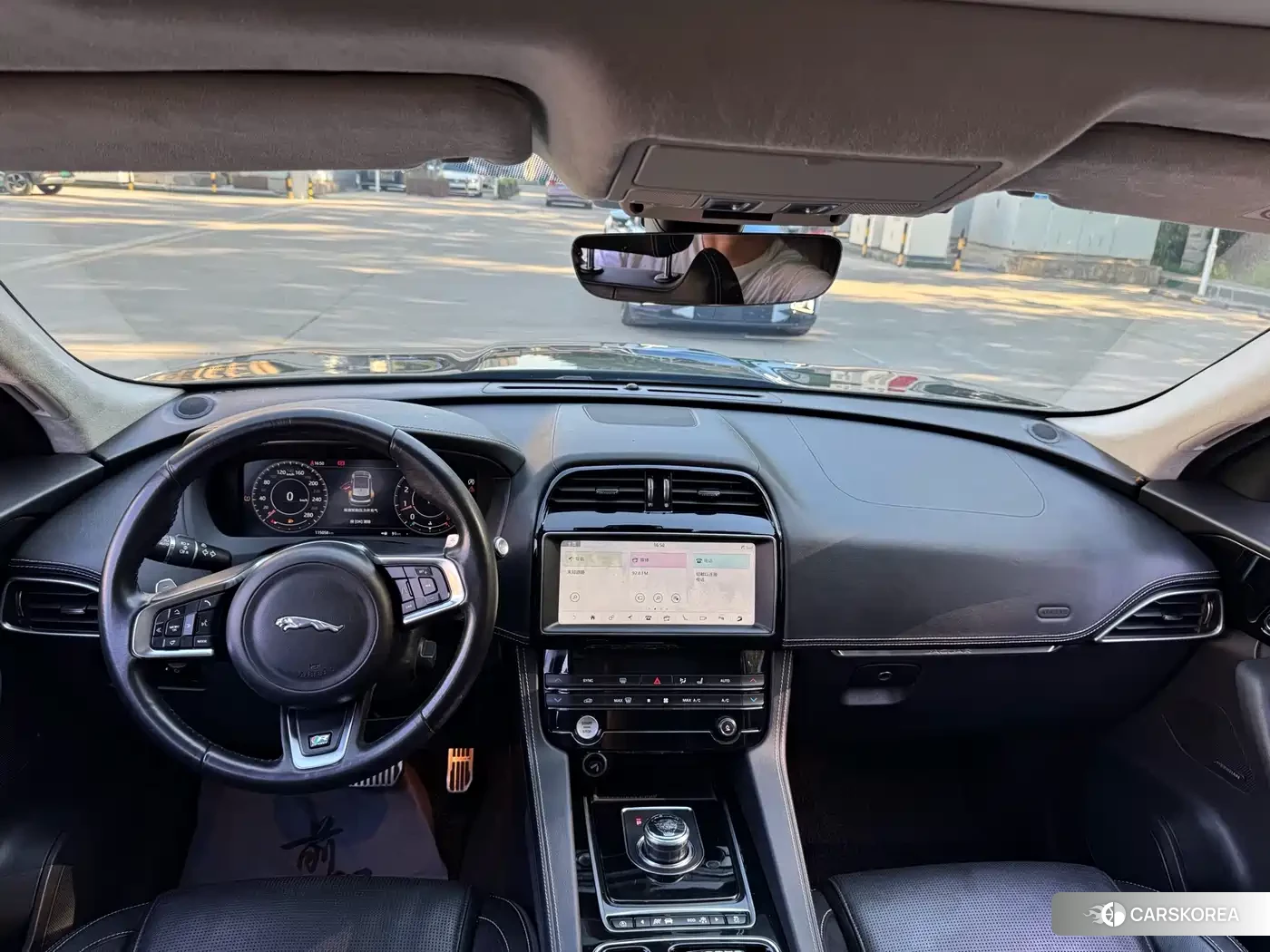 Jaguar F-PACE id 4559592 из Китая 7