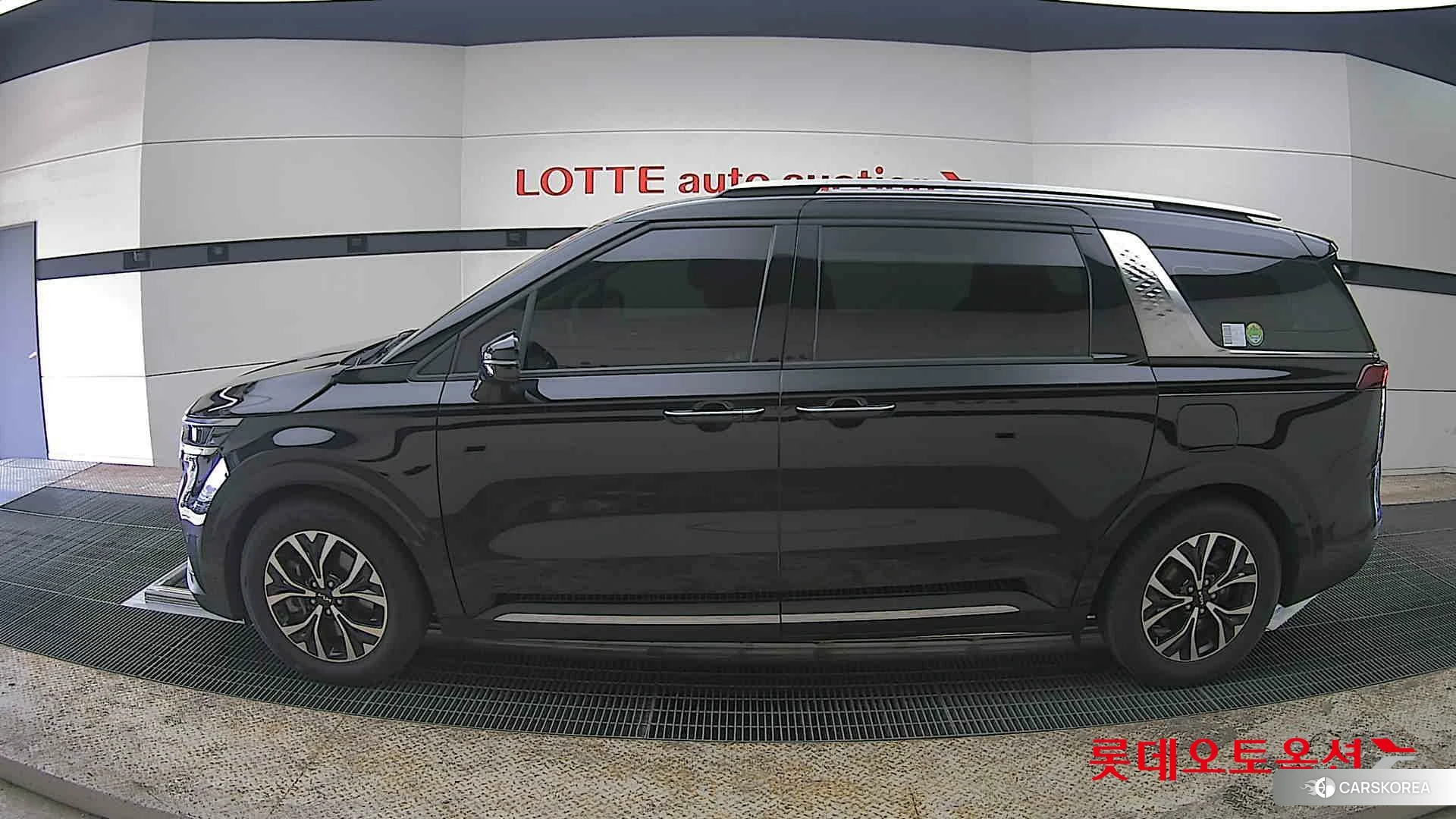 Kia Carnival id 3882086 из Кореи 34