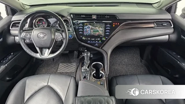 Toyota Camry (XV70) id 3708390 из Кореи 17