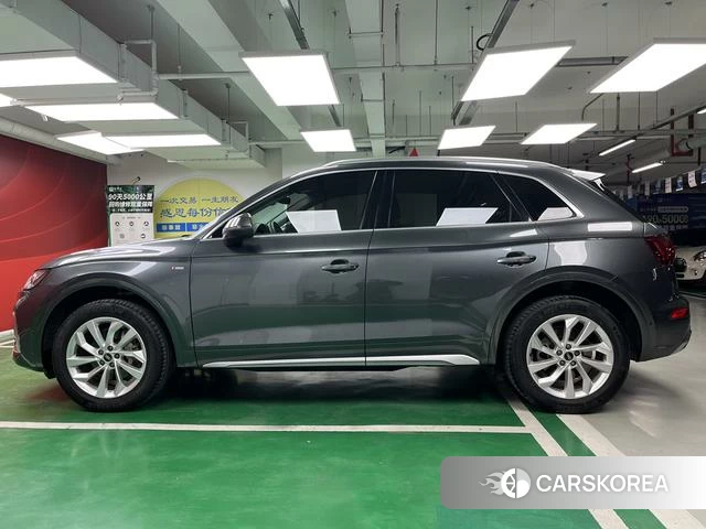 Audi Q5L id 3908148 из Китая 23