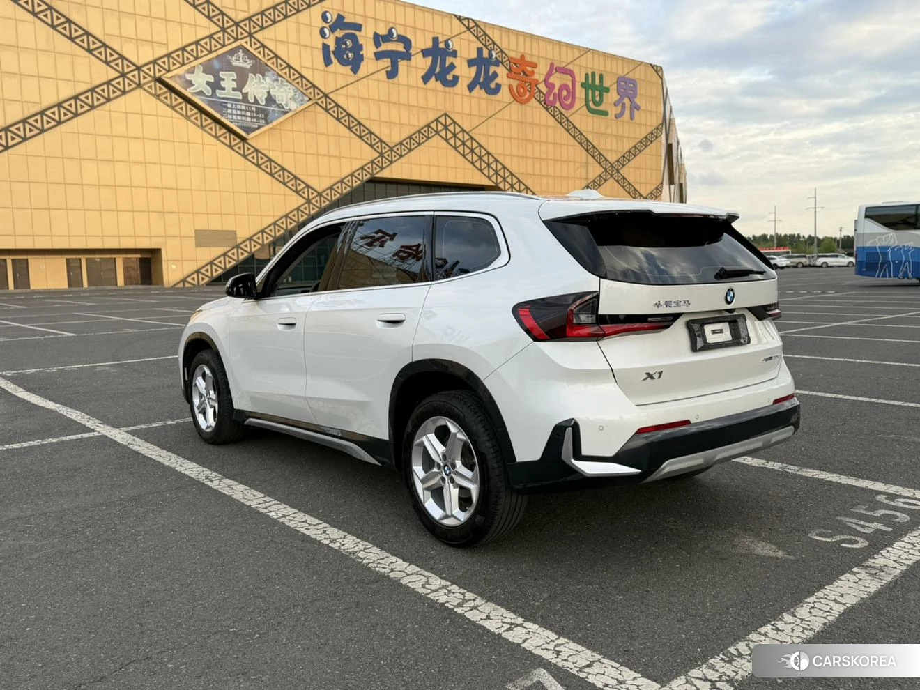 BMW X1 id 4419485 из Китая 25
