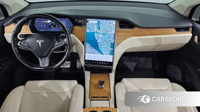 Tesla Model X id 3292030 из Кореи 17