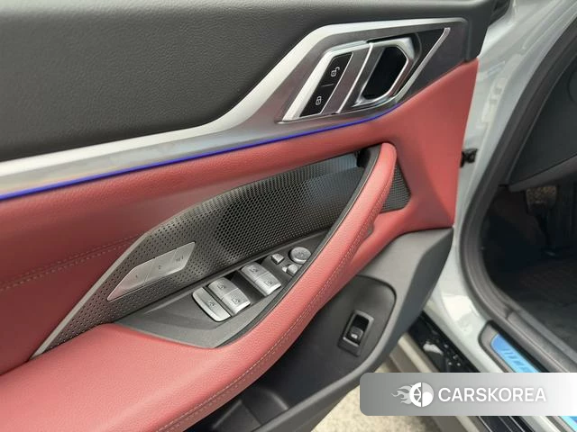BMW 4 series id 4257684 из Китая 16