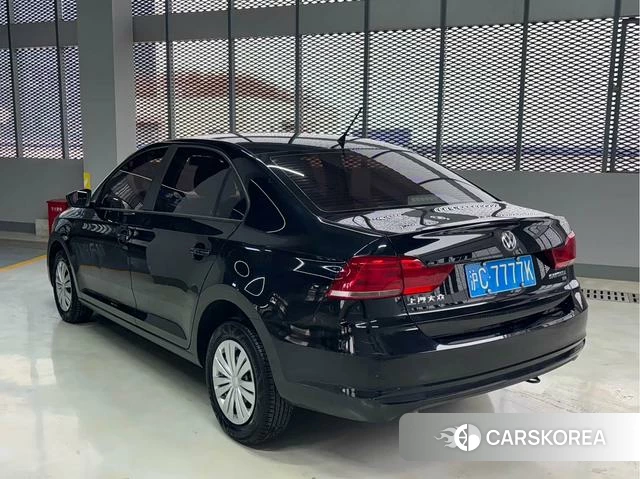 Volkswagen Santana id 4241897 из Китая 13