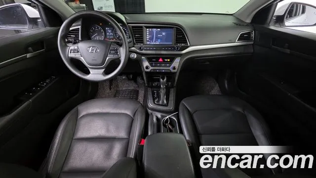 Hyundai Avante AD id 2808765 из Кореи 17