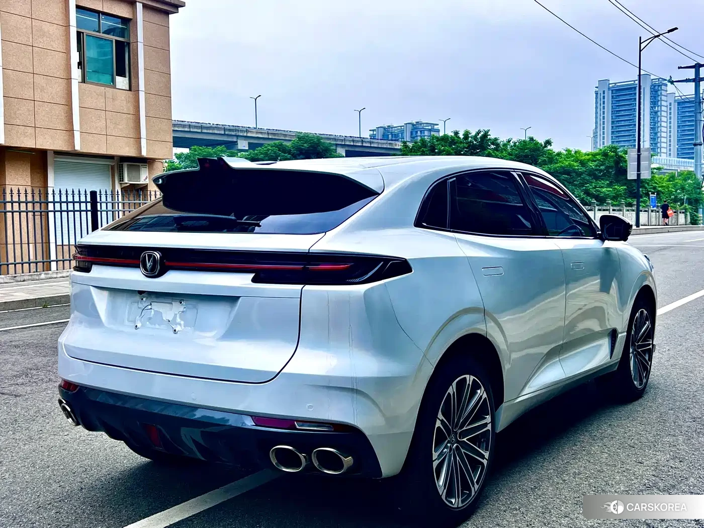 Chang'an Changan UNI-K id 4548373 из Китая 11
