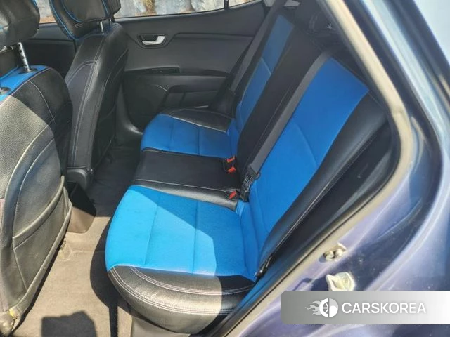 Kia Stonic id 3924990 из Кореи 12