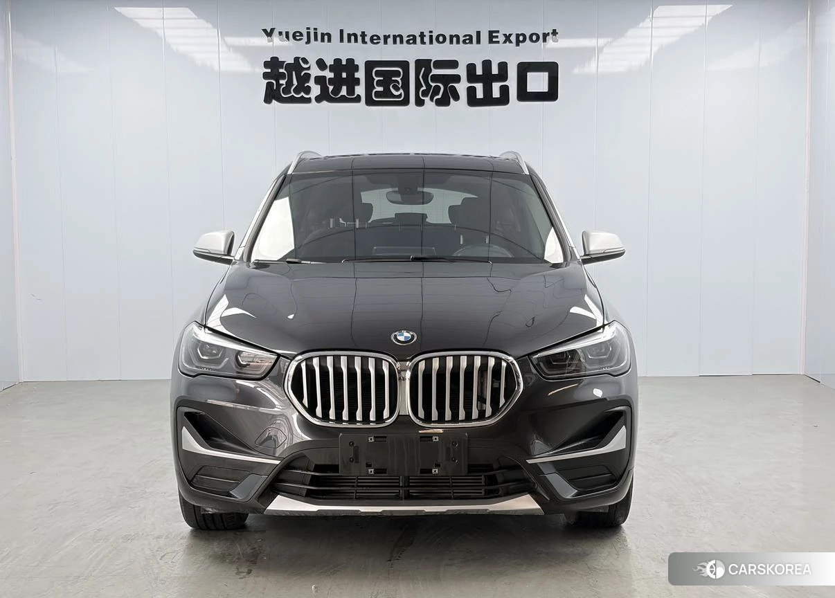 BMW X1 id 4479454 из Китая 8