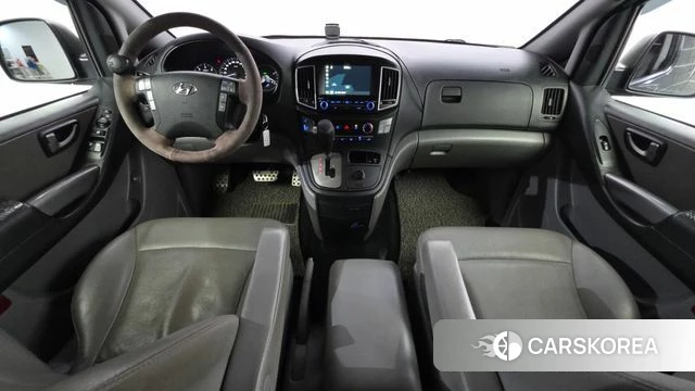 Hyundai The New Grand Starex id 3867437 из Кореи 17