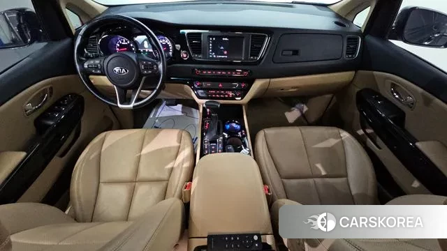 Kia The New Carnival id 3368541 из Кореи 17