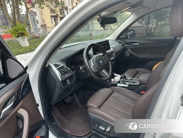 BMW X3 id 4348819 из Китая 9