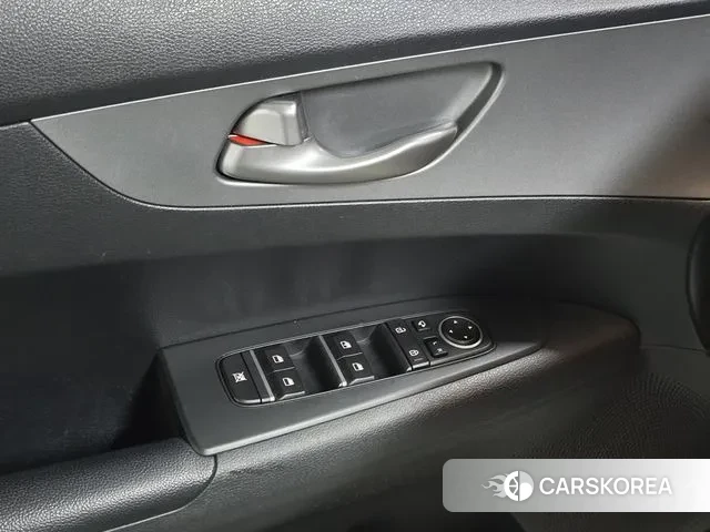 Kia Come New K3 id 3765766 из Кореи 17