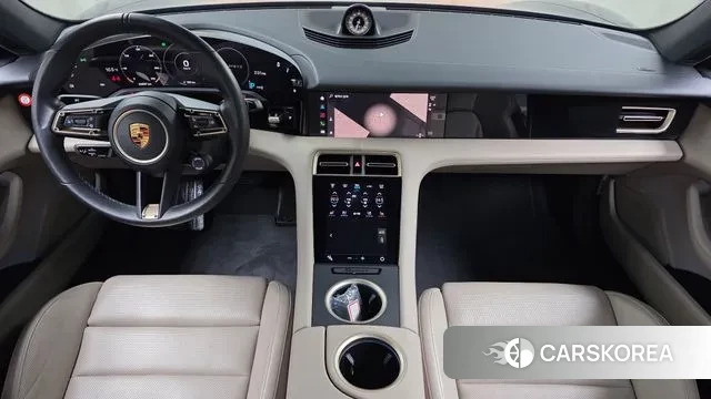 Porsche Taycan id 3411552 из Кореи 17