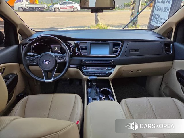 Kia The New Carnival id 4748285 из Кореи 17