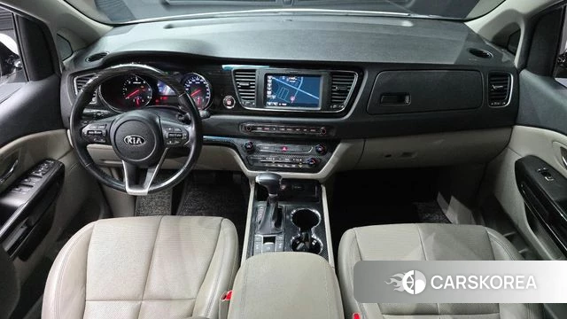 Kia The New Carnival id 4658099 из Кореи 29