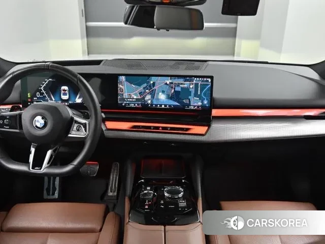 BMW 5 Series (G60) id 2930136 из Кореи 17