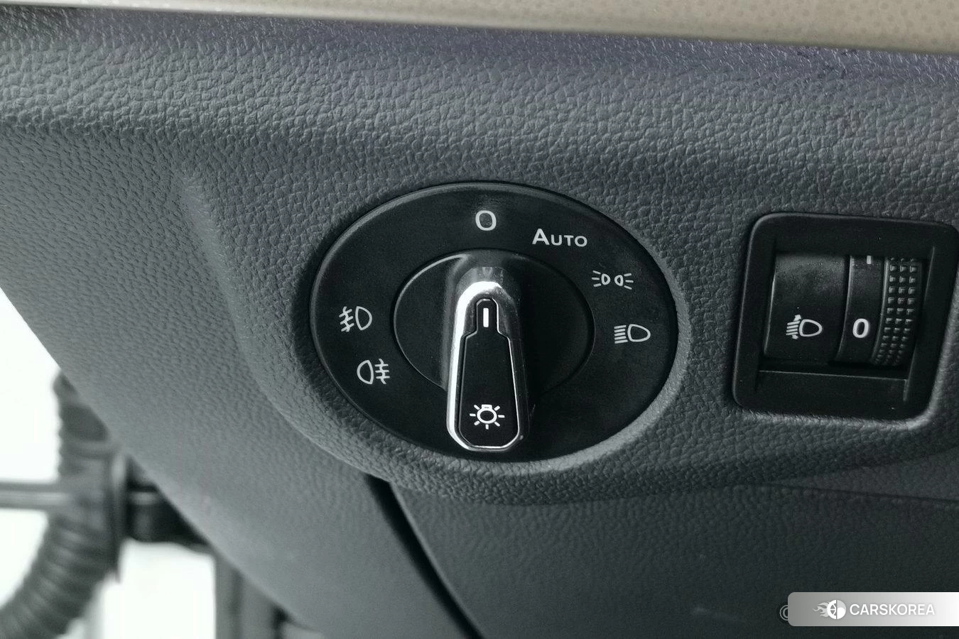 Volkswagen Bora id 4439267 из Китая 21
