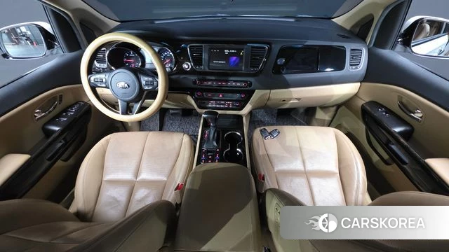 Kia The New Carnival id 4746948 из Кореи 33