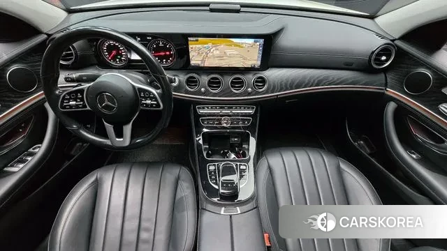 Mercedes-Benz E-Class W213 id 3469179 из Кореи 17