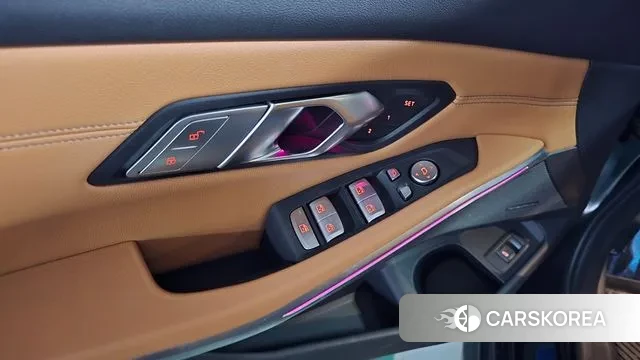 BMW 3 Series (G20) id 3042975 из Кореи 16