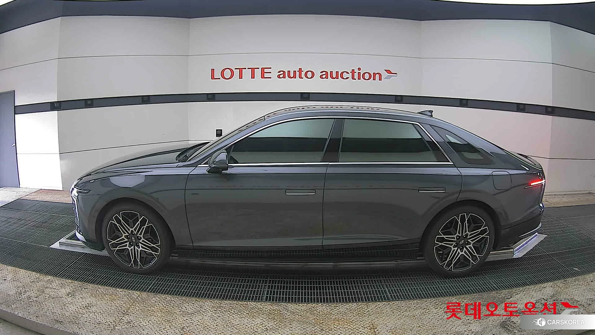 Hyundai Grandeur Hybrid id 3869289 из Кореи 35