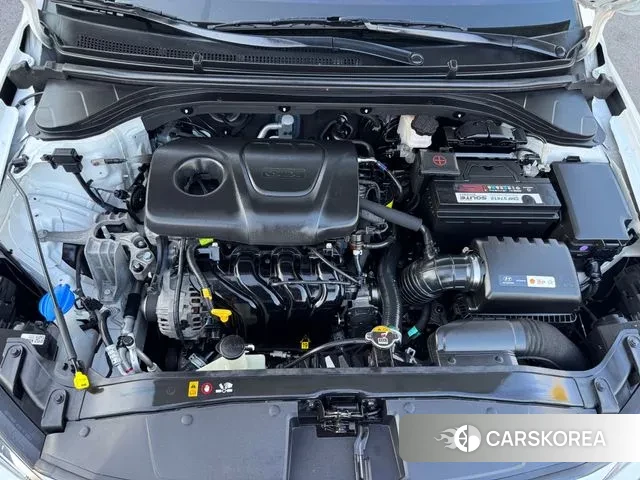 Hyundai Avante AD id 3068257 из Кореи 15