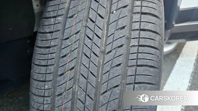 Hyundai Santa Fe (MX5) id 3400304 из Кореи 17