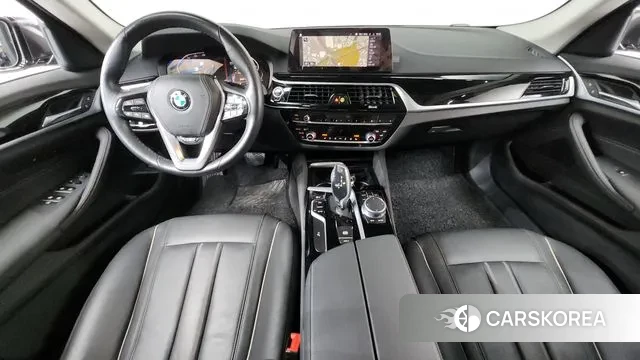 BMW 5 Series (G30) id 3428743 из Кореи 17