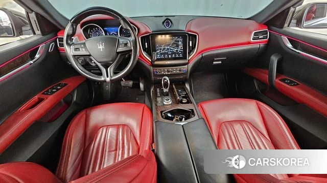 Maserati Ghibli id 4596029 из Кореи 29