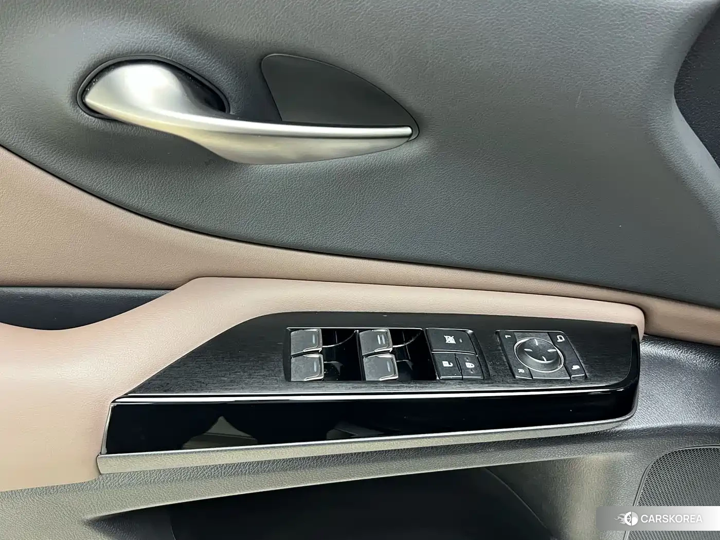 Lexus ES id 4514251 из Китая 24