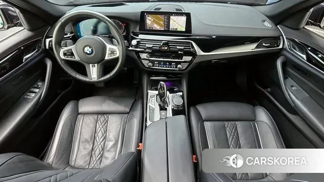 BMW 5 Series (G30) id 2981319 из Кореи 17