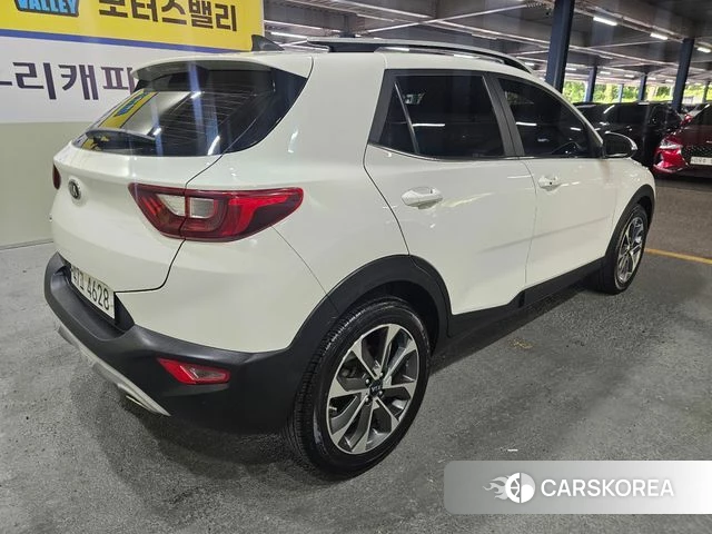 Kia Stonic id 4543614 из Кореи 17