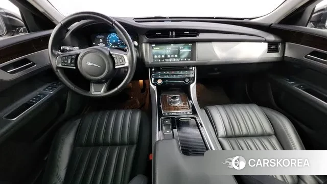 Jaguar XF (X260) id 3009442 из Кореи 17