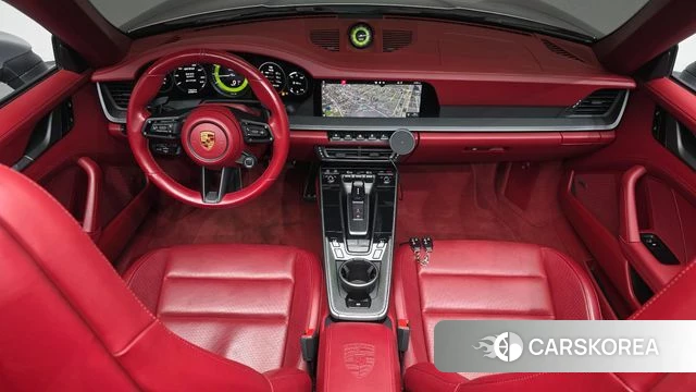 Porsche 911(992) id 4294071 из Кореи 28