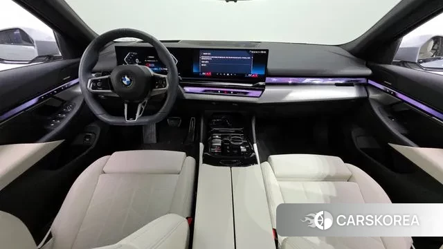 BMW 5 Series (G60) id 3466932 из Кореи 17