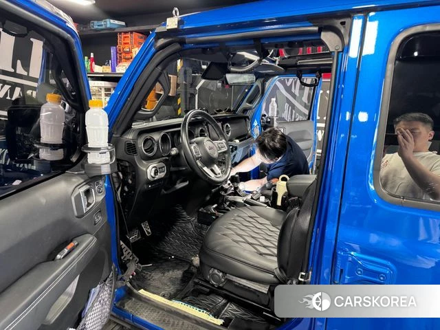 Jeep Wrangler (JL) id 4350306 из Кореи 10