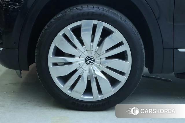Volkswagen Tourang id 4208286 из Китая 25