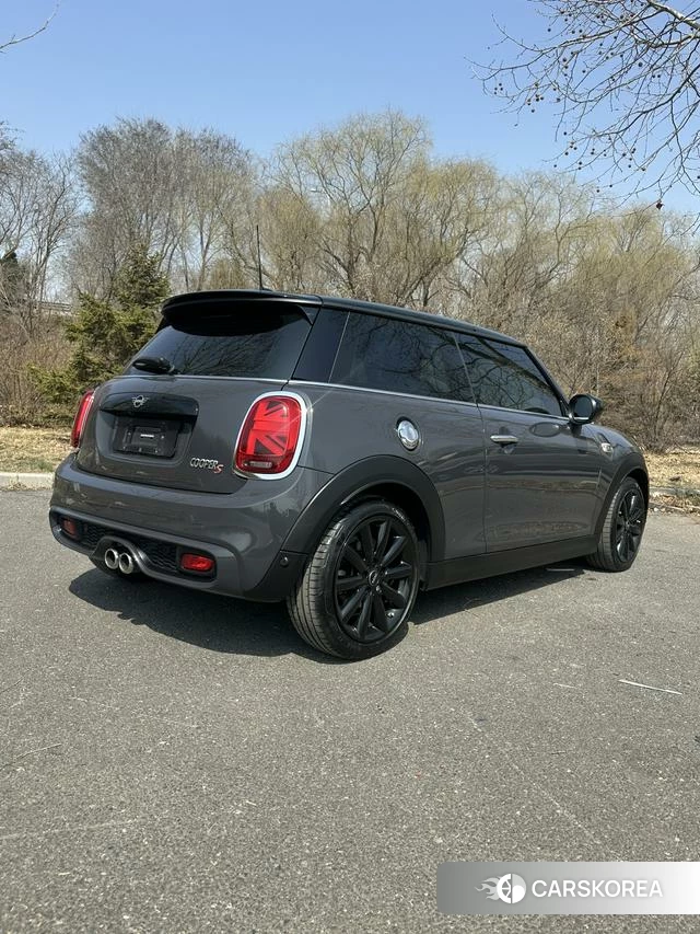 MINI Unknown id 3889785 из Китая 12