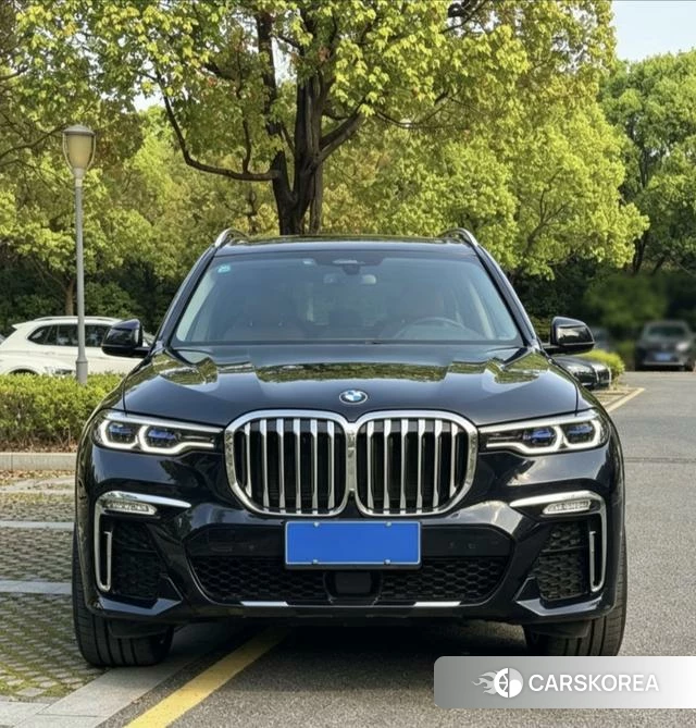 BMW X7 id 4209921 из Китая 11