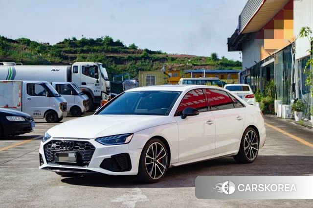 Audi A4L id 4260414 из Китая 11