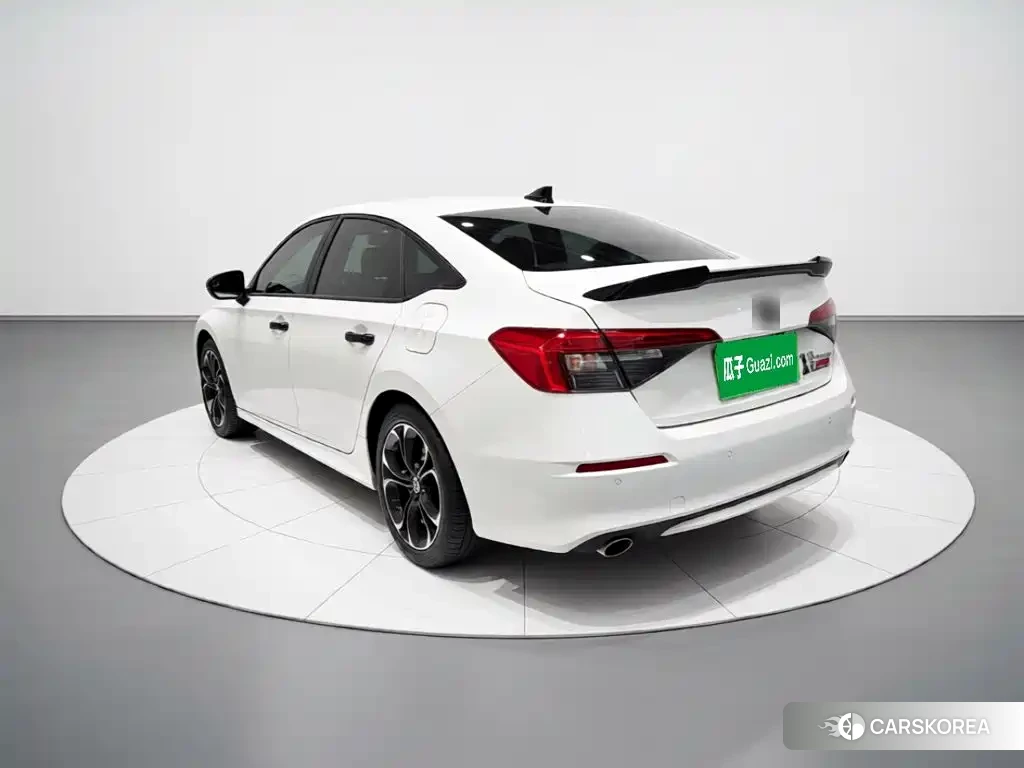 Honda Civic id 4622485 из Китая 18
