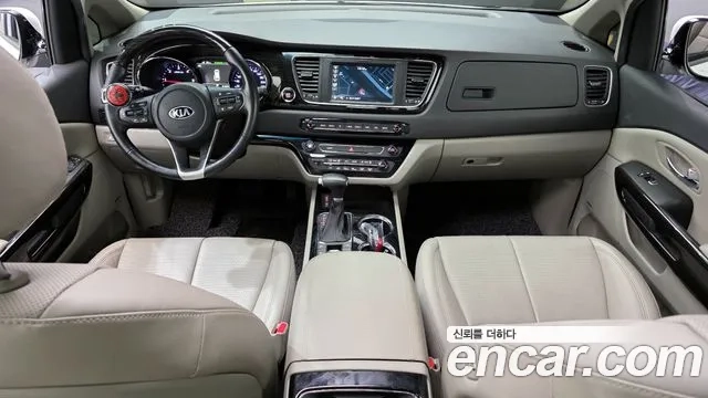 Kia The New Carnival id 2956284 из Кореи 17