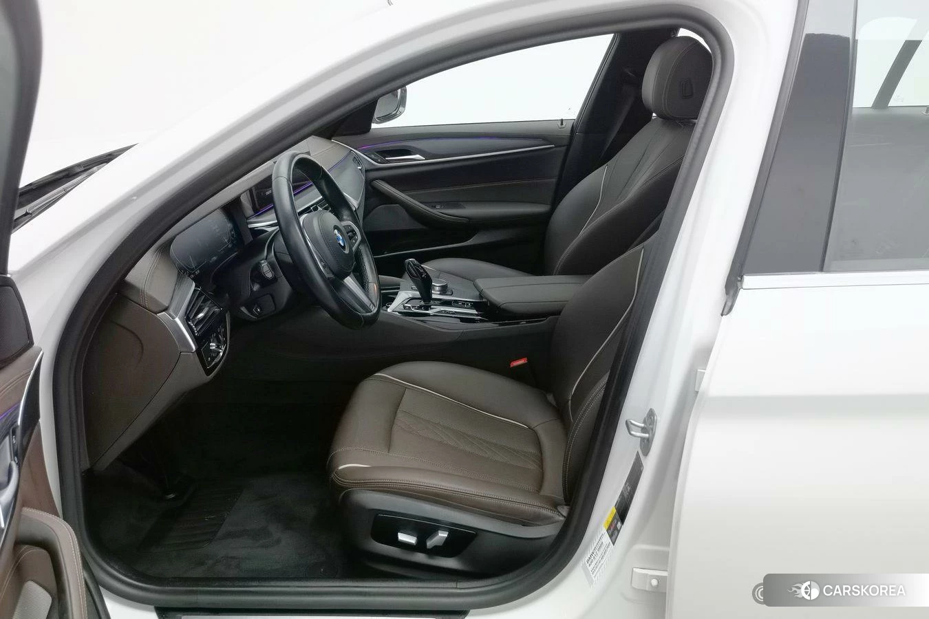 BMW 5 series PHEV id 4504991 из Китая 21