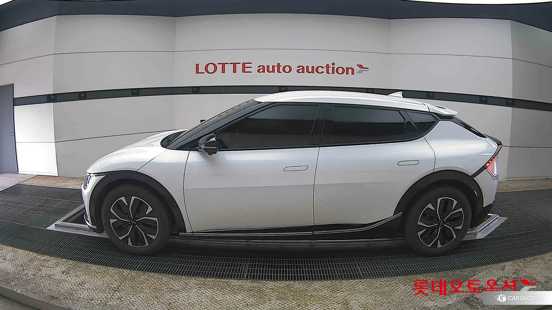 Kia EV6 id 3875716 из Кореи 35