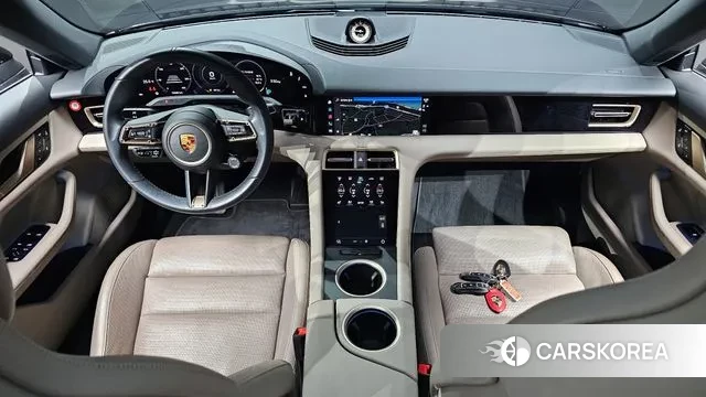 Porsche Taycan id 3218652 из Кореи 17