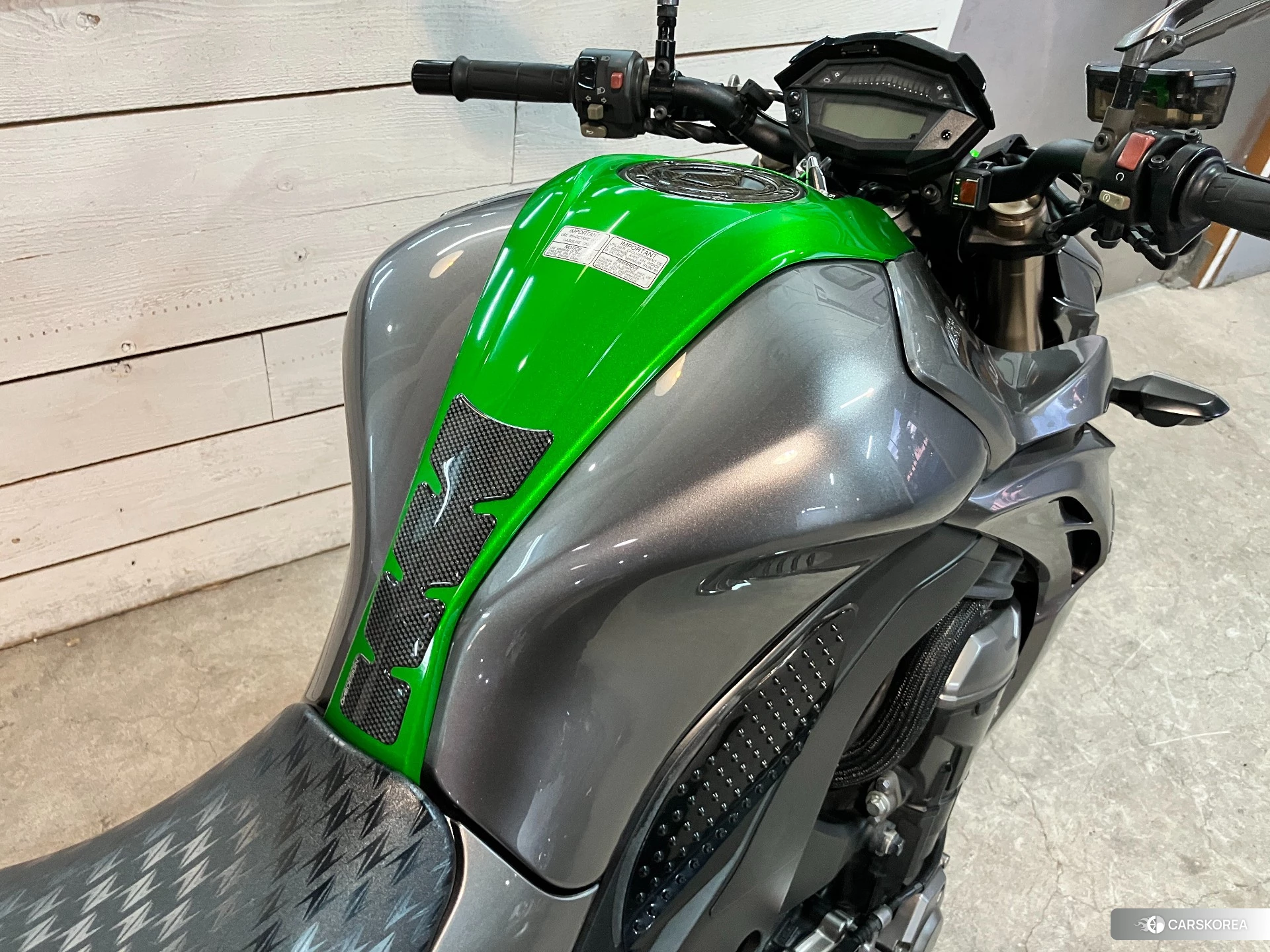 Kawasaki Z1000 id 4348018 из Японии 27