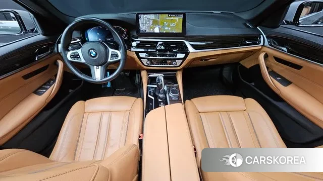 BMW 5 Series (G30) id 3567498 из Кореи 17