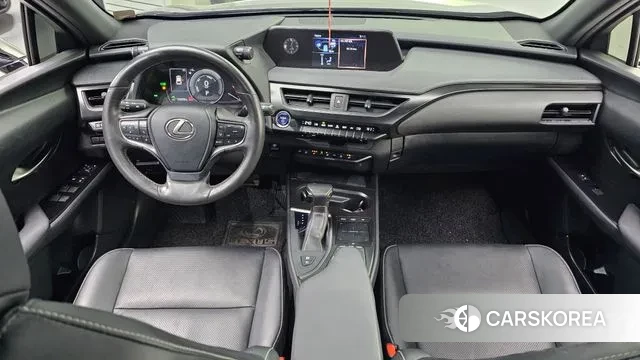 Lexus UX250h id 3666394 из Кореи 17