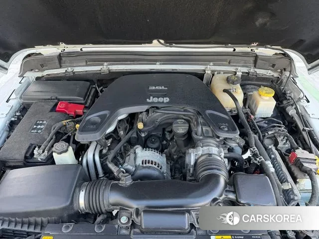 Jeep Gladiator (JT) id 3643686 из Кореи 12