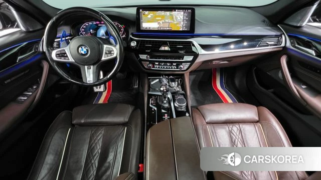BMW 5 Series (G30) id 4506486 из Кореи 35